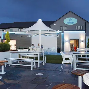 The Estuary - A Bar With Bed & Breakfast